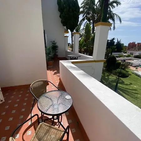 Casa Jendy - 4 Bed Townhouse بيت للعطل إِستيبونا