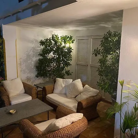 Casa Jendy - 4 Bed Townhouse 펜션